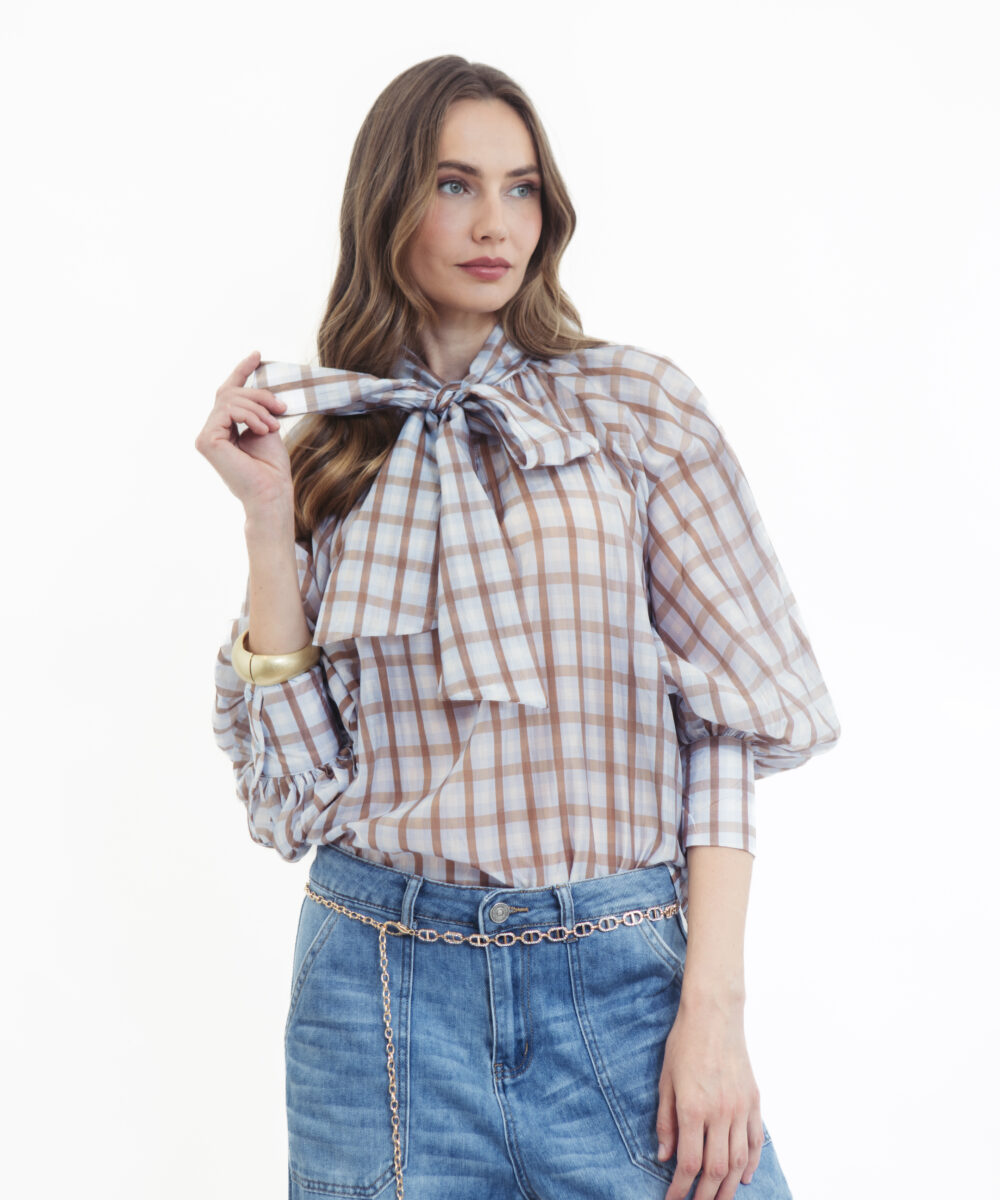 חולצה משבצות